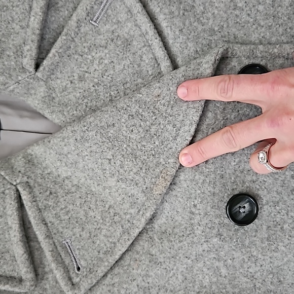 Old Navy Woman's Gray Double Breasted Wool Pea Coat. Sz: M - Picture 7 of 7